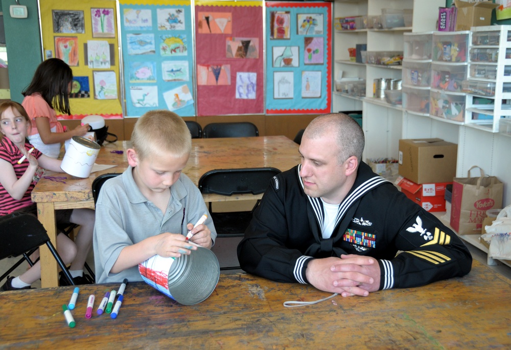 Sailors visits schools during Spokane Navy Week
