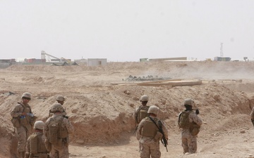 2/4 Marines train on FOB Leatherneck