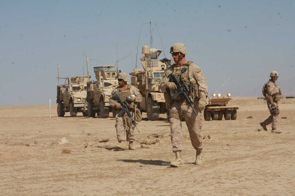 2/4 Marines trains in Musa Qala