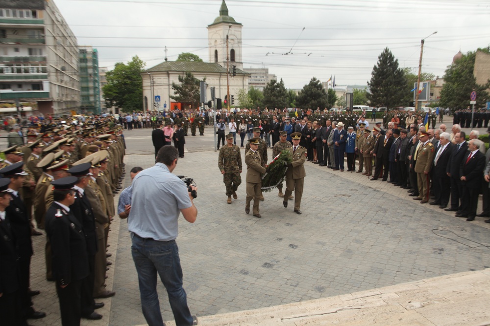 Marines Participate in Romanian Ceremony