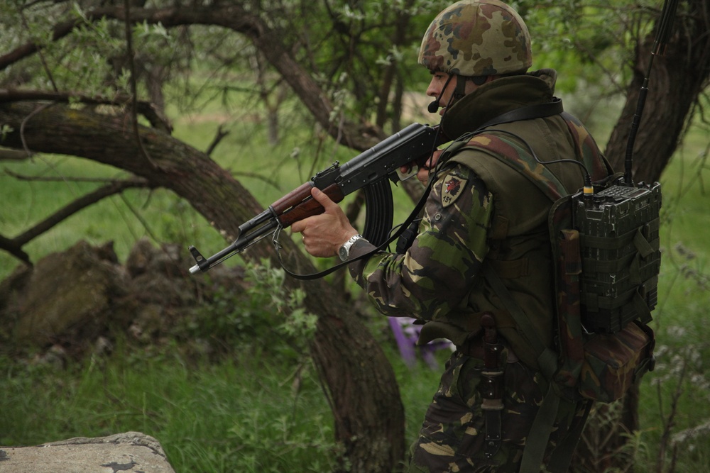 Devil Dogs Help Prepare Black Wolves For War