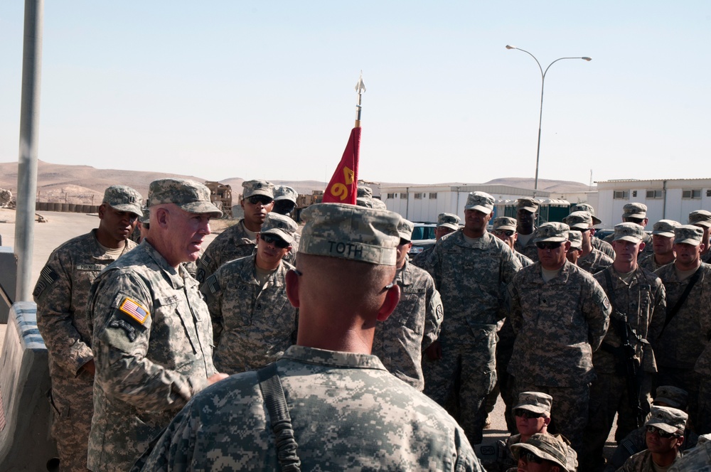Army leadership visits troops