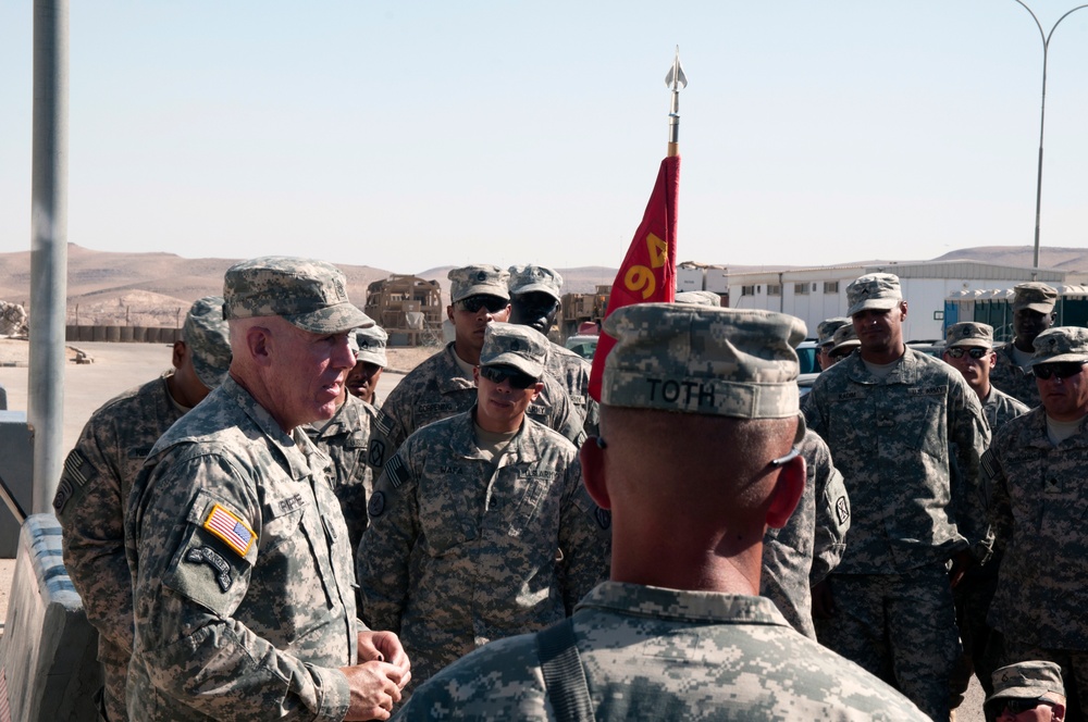 Army leadership visits troops