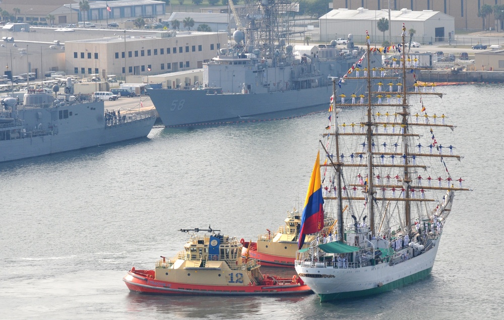 Colombian tall Ship ARC Gloria