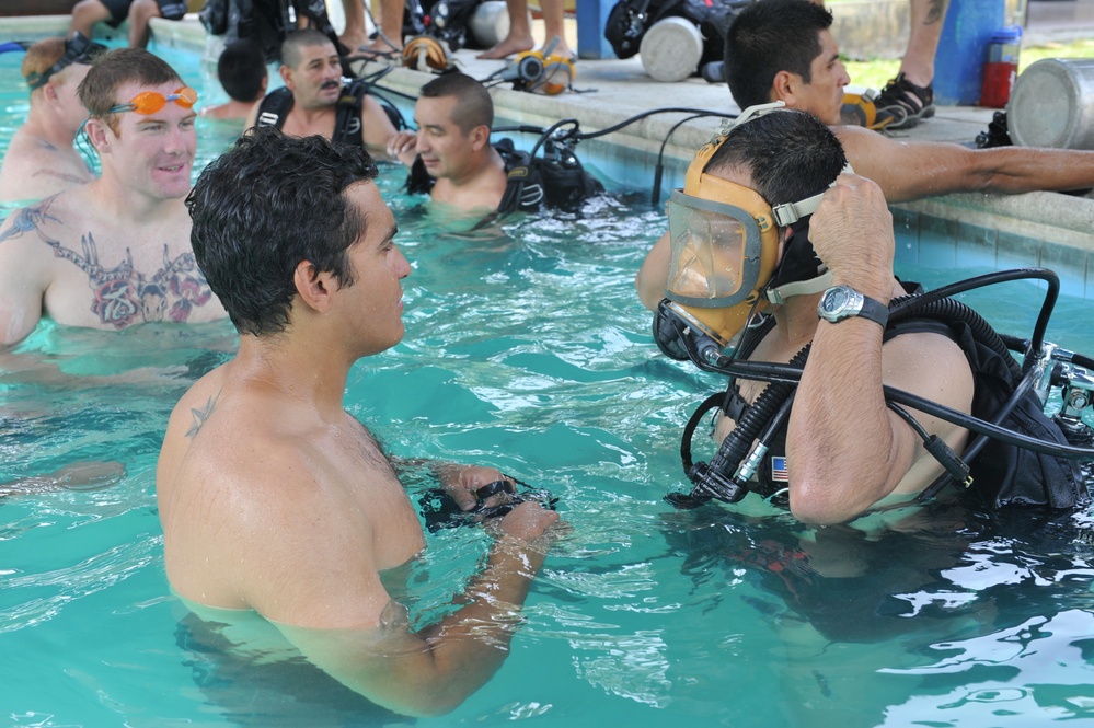 Navy Dive-Southern Partnership Station 2012