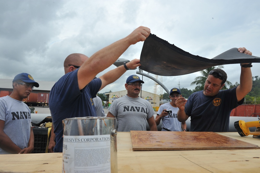 Navy Dive-Southern Partnership Station 2012