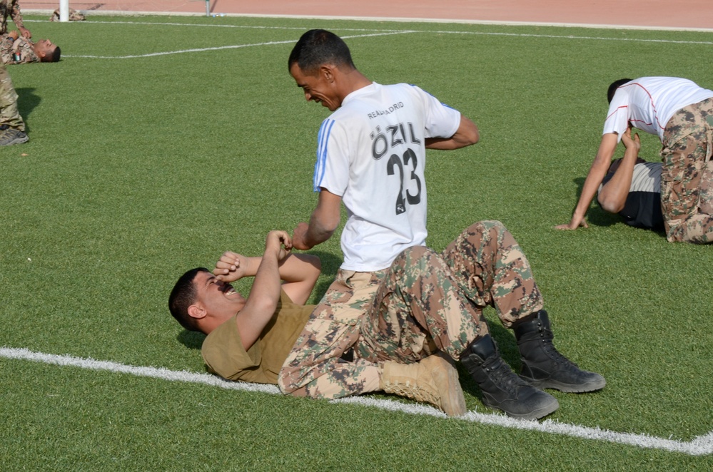 US, Jordanian troops practice combatives