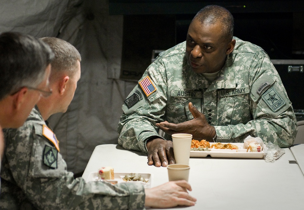 Vice Chief of Staff of the Army speaks with soldiers