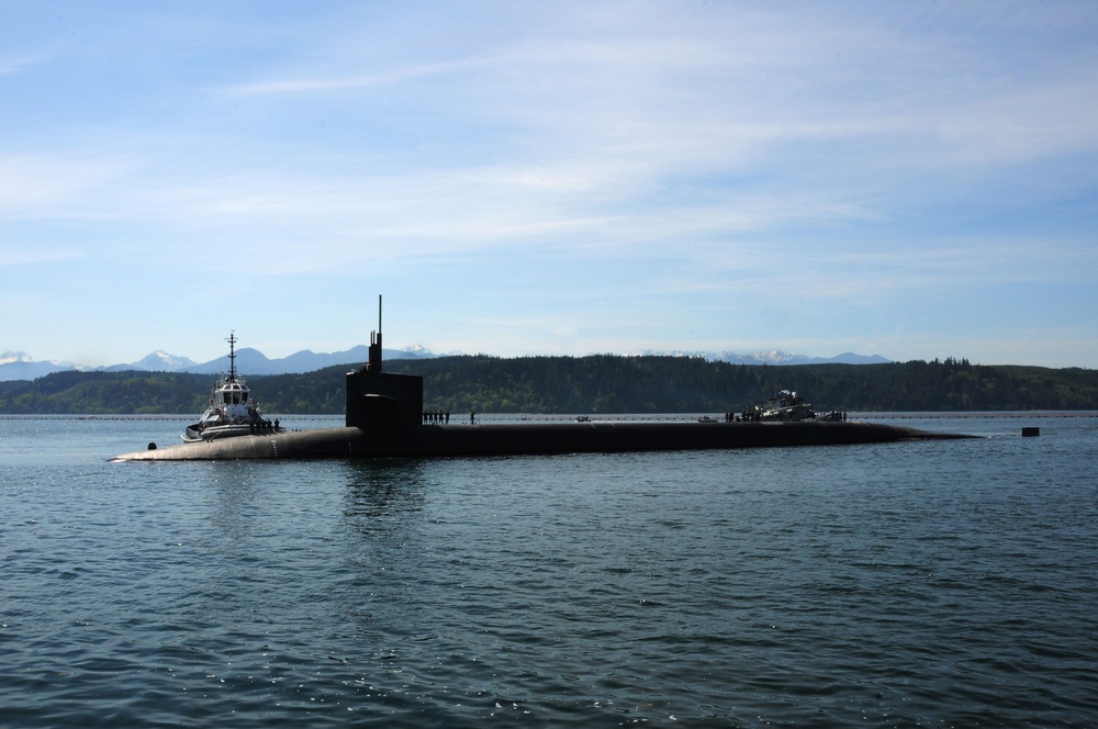 USS Henry M. Jackson