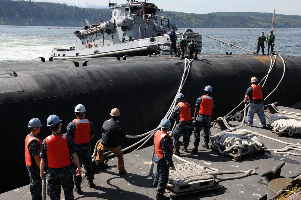 USS Henry M. Jackson