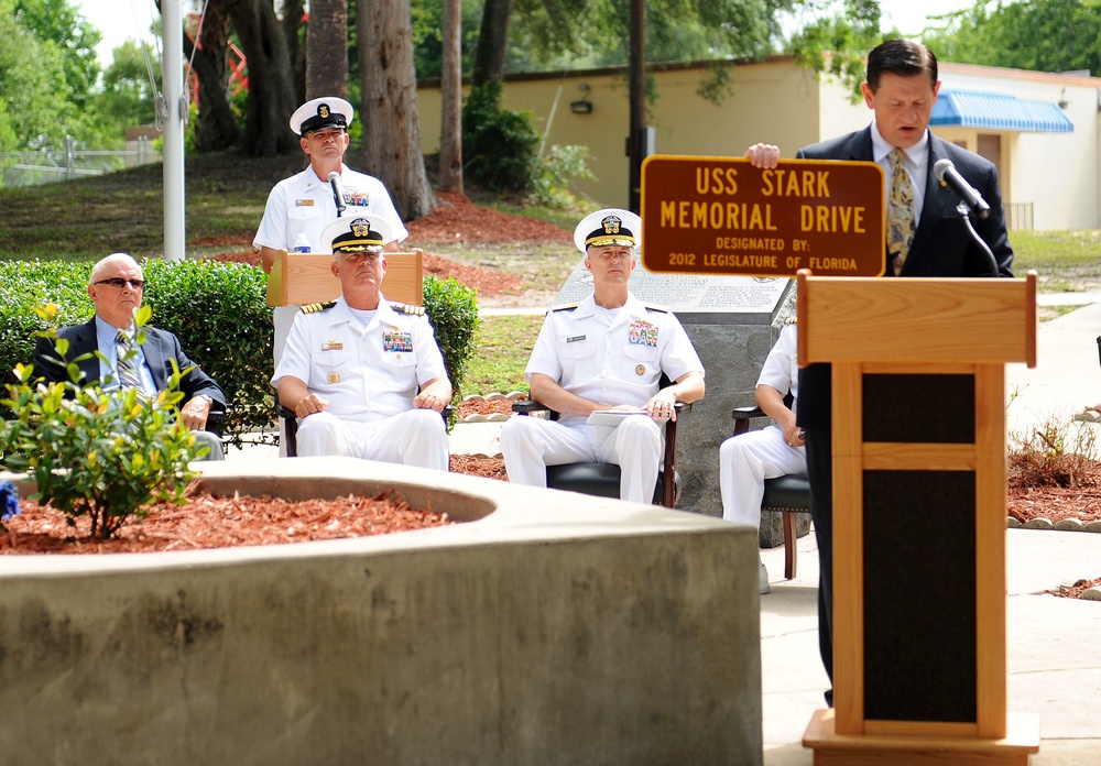 Presenting a memorial sign