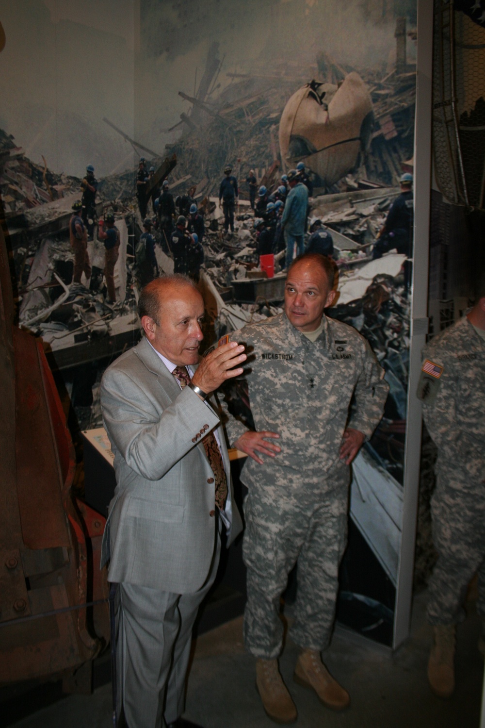 Troops receive 9/11 Tribute Center recognitions for Armed Forces Day