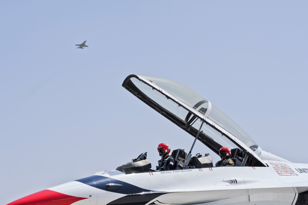 Thunder Over The Empire Airfest 2012