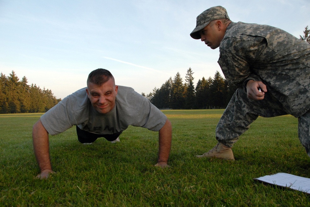 Picking the Best: Soldiers compete to represent First Army