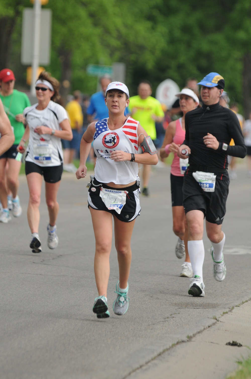 DVIDS Images TAPS runs for survivors at Fargo Marathon [Image 8 of 16]