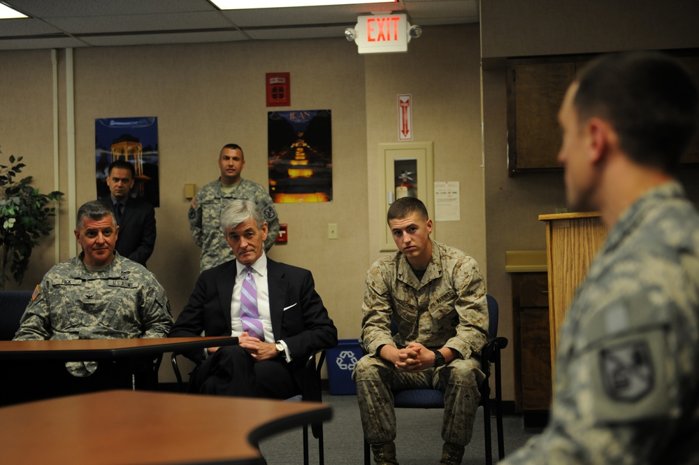 Army secretary visits the Defense Language Institute Foreign Language Center