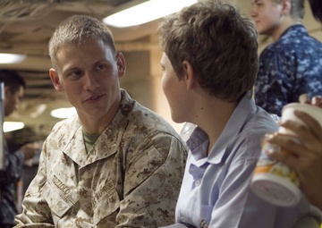 Unit Marines, ship’s sailors visit schoolchildren in Thailand