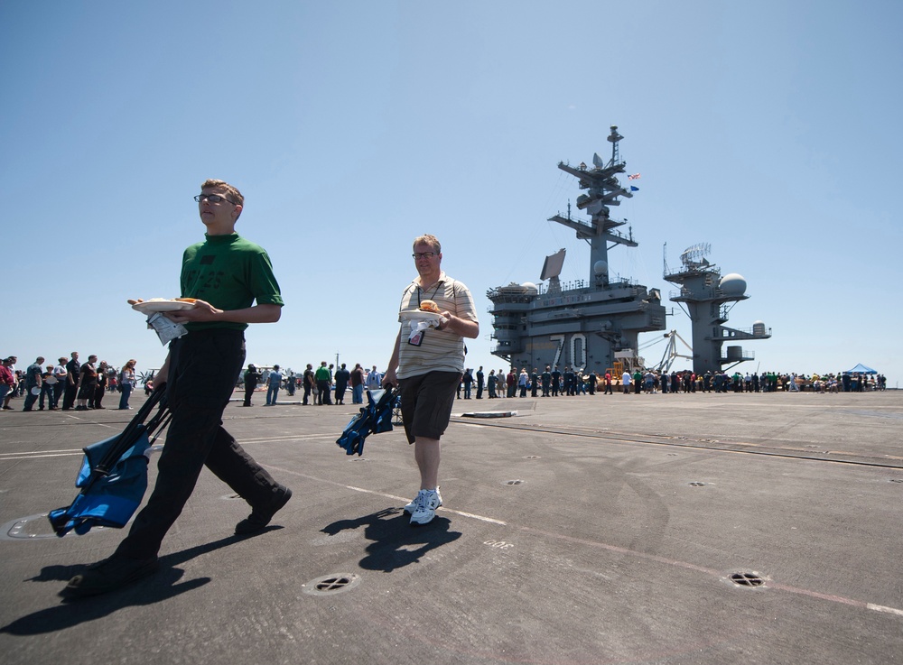 USS Carl Vinson steel beach picnic