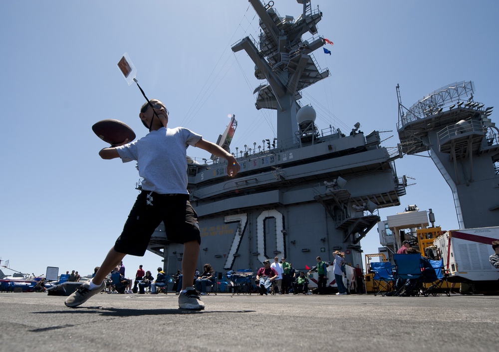 USS Carl Vinson steel beach picnic