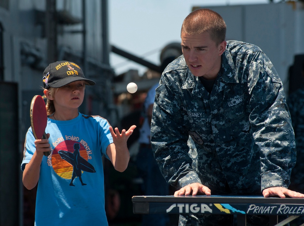 USS Carl Vinson steel beach picnic