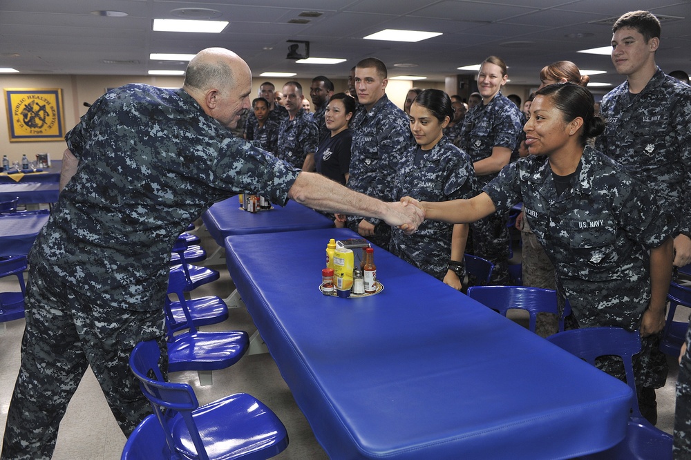 Vice Adm. Nathan visit sailors in Guam