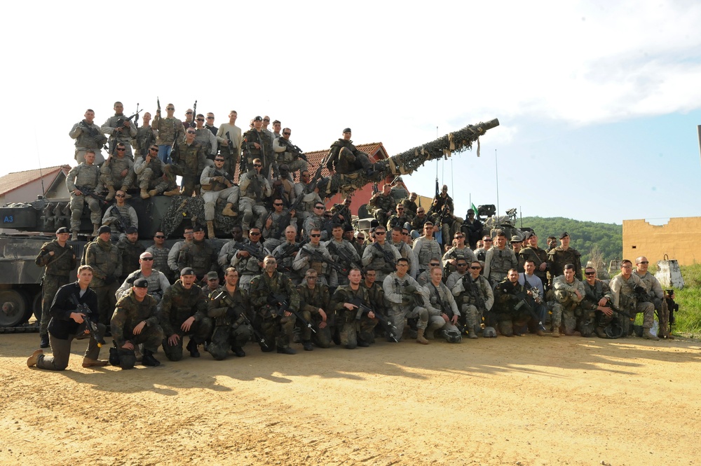 3rd Squadron, 2nd Cavalry Regiment and 104th Panzer Battalion, Pfreimd Group Photo