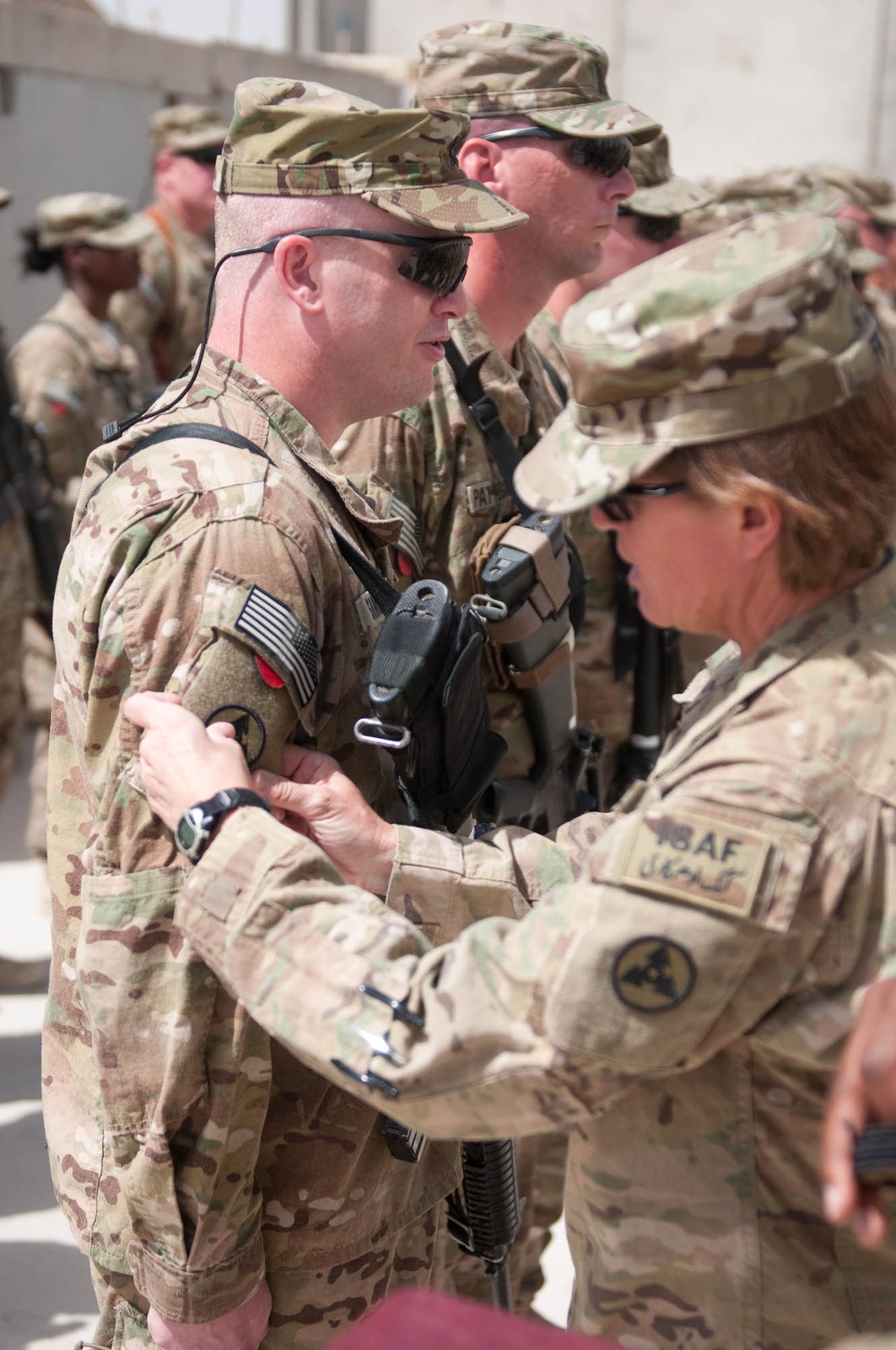 3rd ESC soldiers receive combat patches