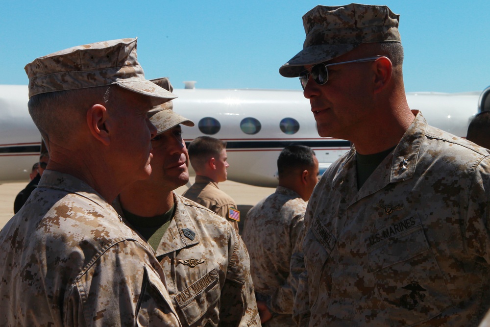 Commandant of the Marine Corps visit to MCAS Miramar