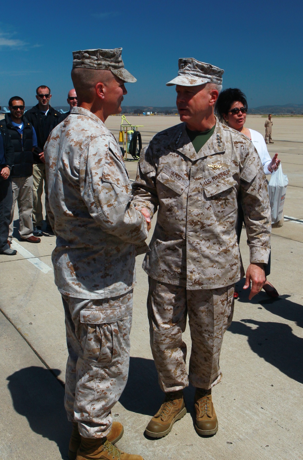 Commandant of the Marine Corps visit to MCAS Miramar