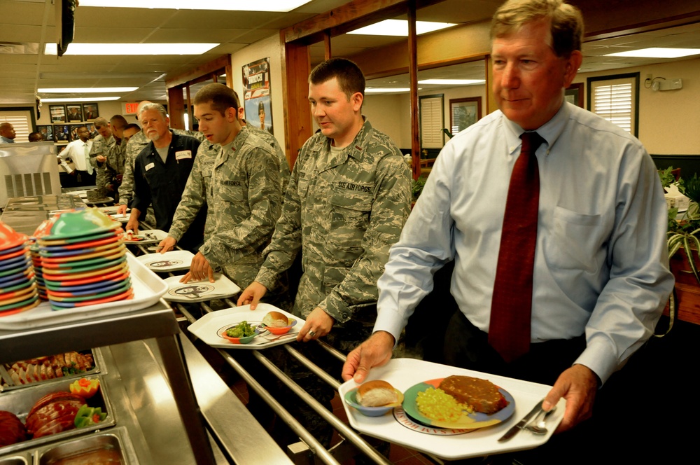 Hammack, Yonkers visit JBSA, discuss renewable energy