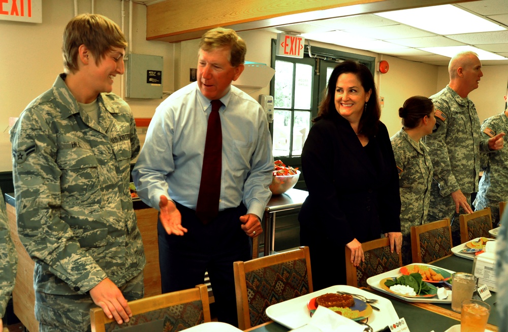 Hammack, Yonkers visit JBSA, discuss renewable energy