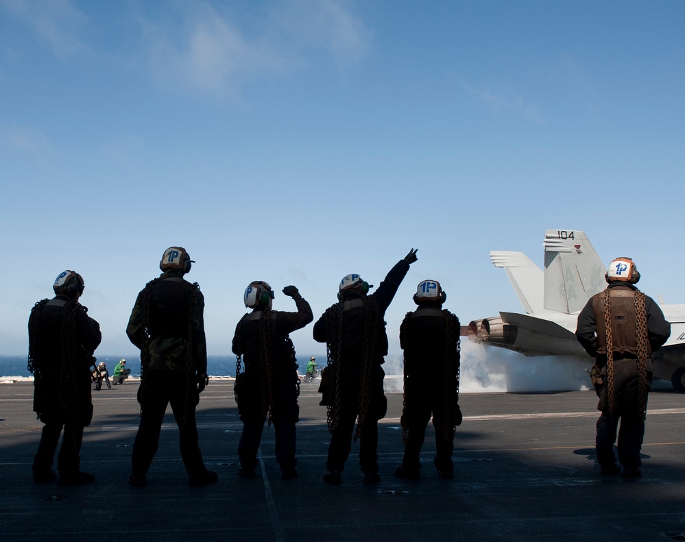 USS Carl Vinson flight deck