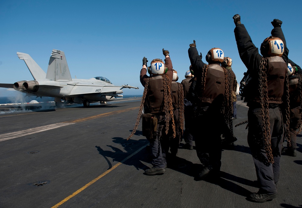 USS Carl Vinson flight deck