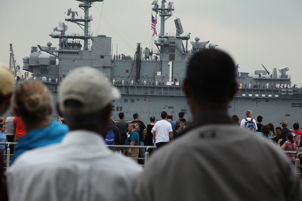 Fleet Week New York 2012 Parade of Ships