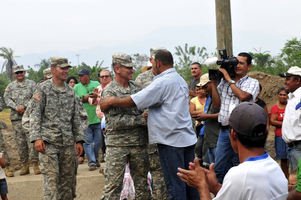 Soldiers celebrate building a schoolhouse for Hondurans