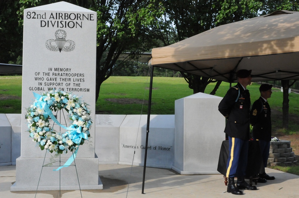 Falcon Brigade honors lost paratroopers