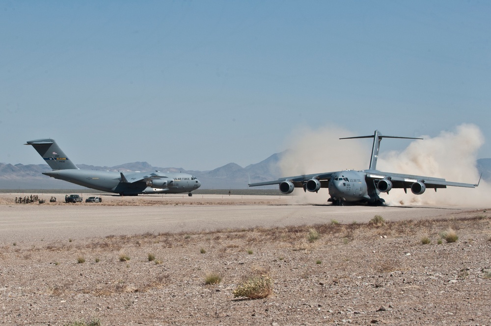 Weapons School conducts mass air mobility exercise