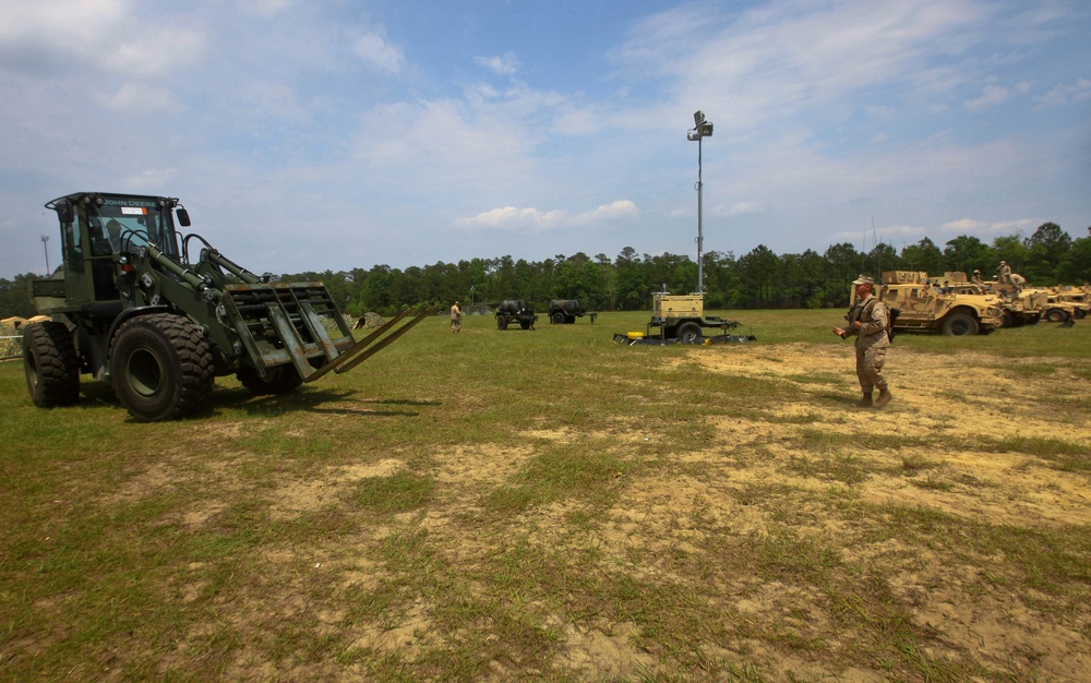 Expeditionary Logistics Wargame brings Marines, Navy together to reintegrate, train