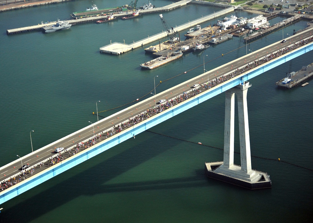 Navy's 26th Bay Bridge Run/Walk