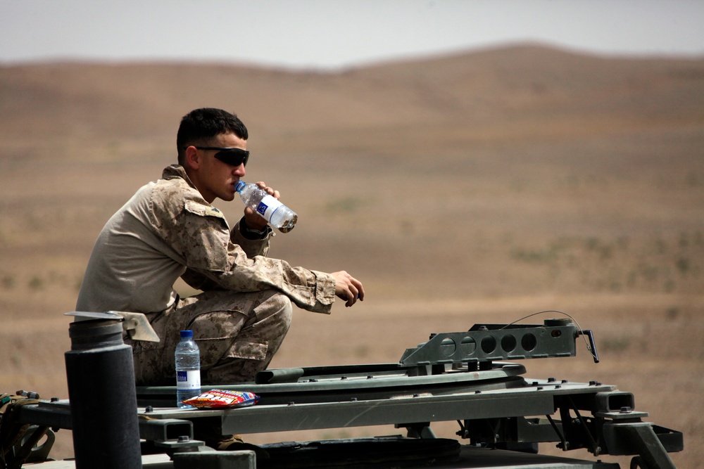 1st Tank Battalion prepares to provide support