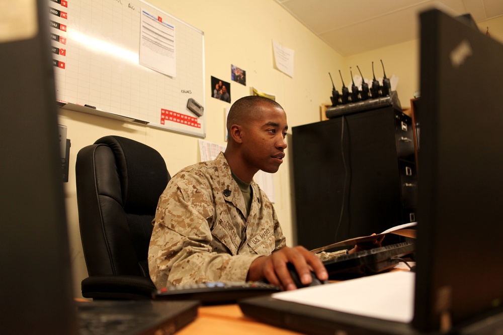 Milwaukee Marine keeps spirits high on deployment