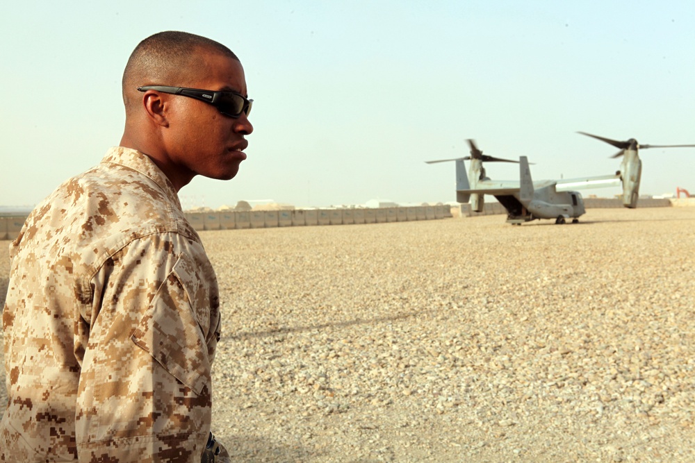 Milwaukee Marine keeps spirits high on deployment