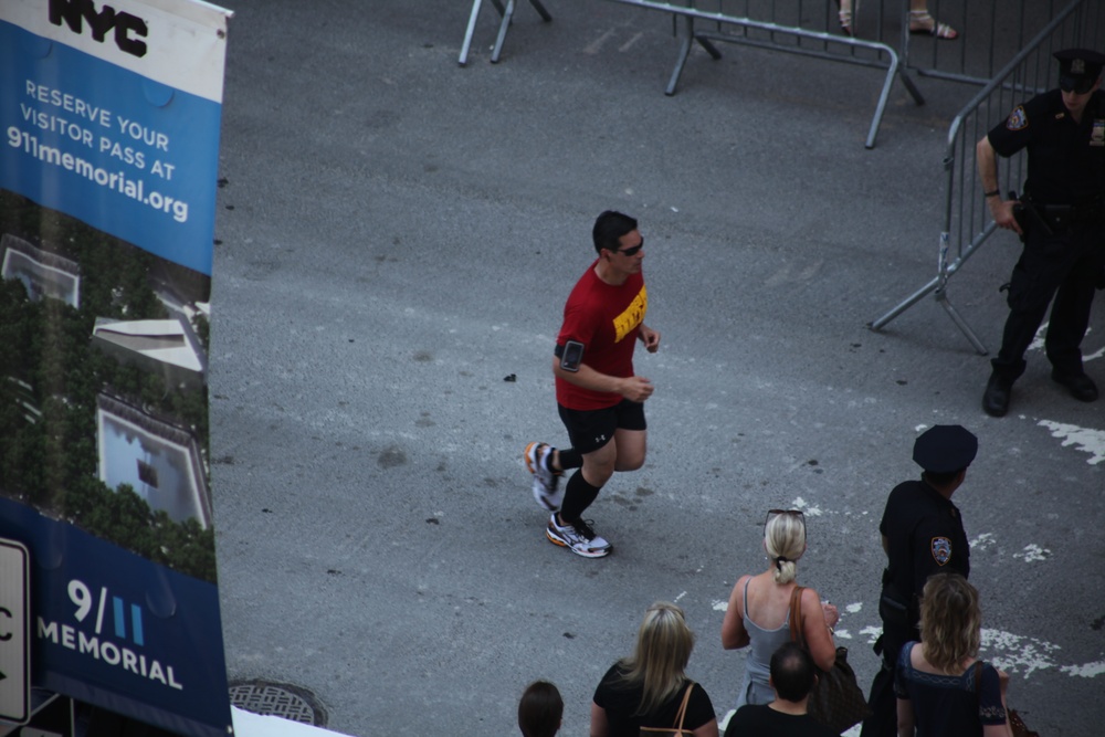 Marine veteran runs 100 miles to honor today's heroes