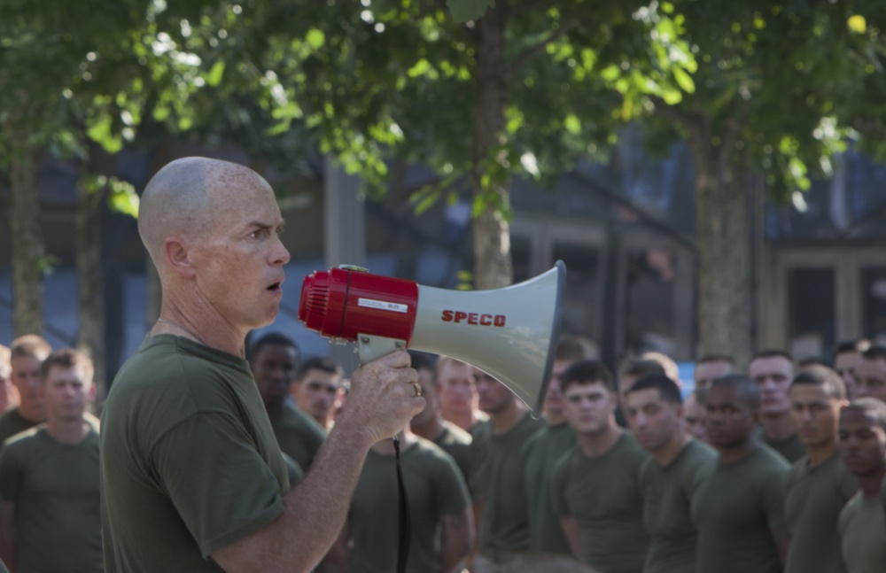 Marines run to Ground Zero, remember - Fleet Week New York