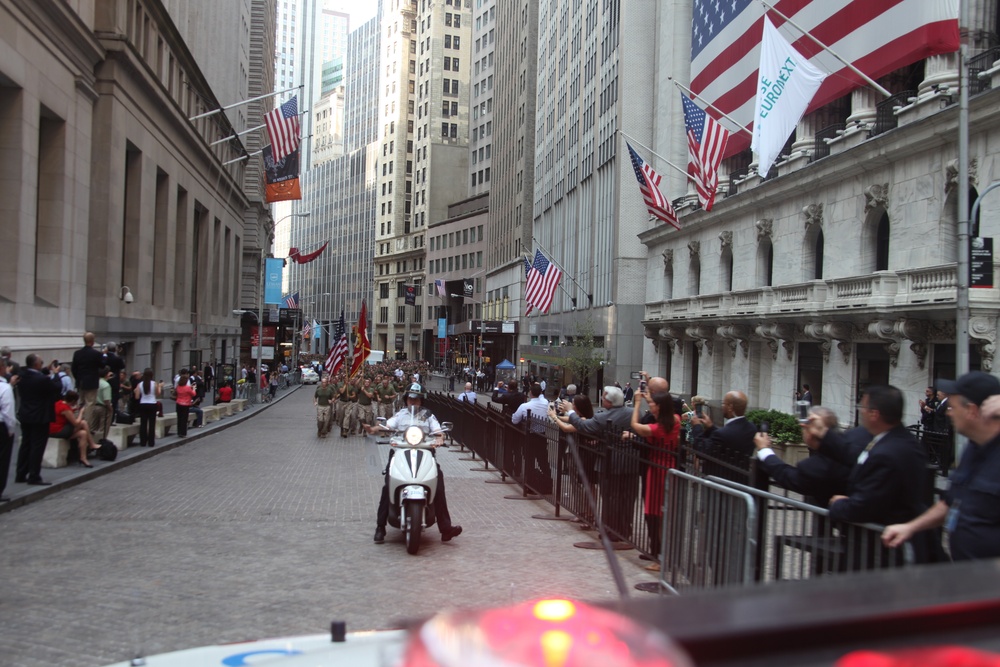 Marines run to Ground Zero, remember - Fleet Week New York