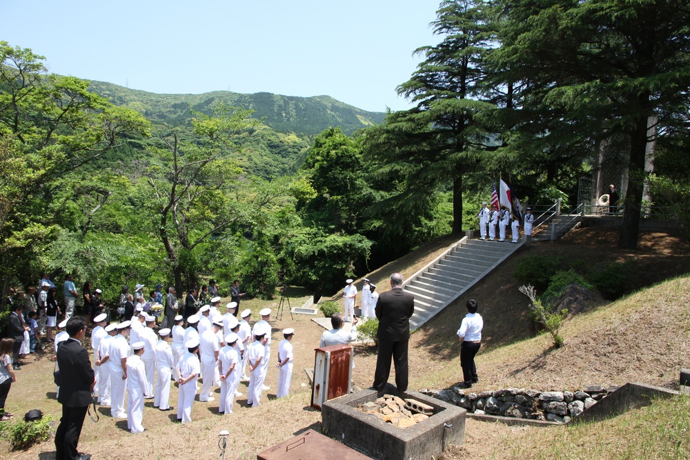 Memorial Day ceremony at Soto Dam