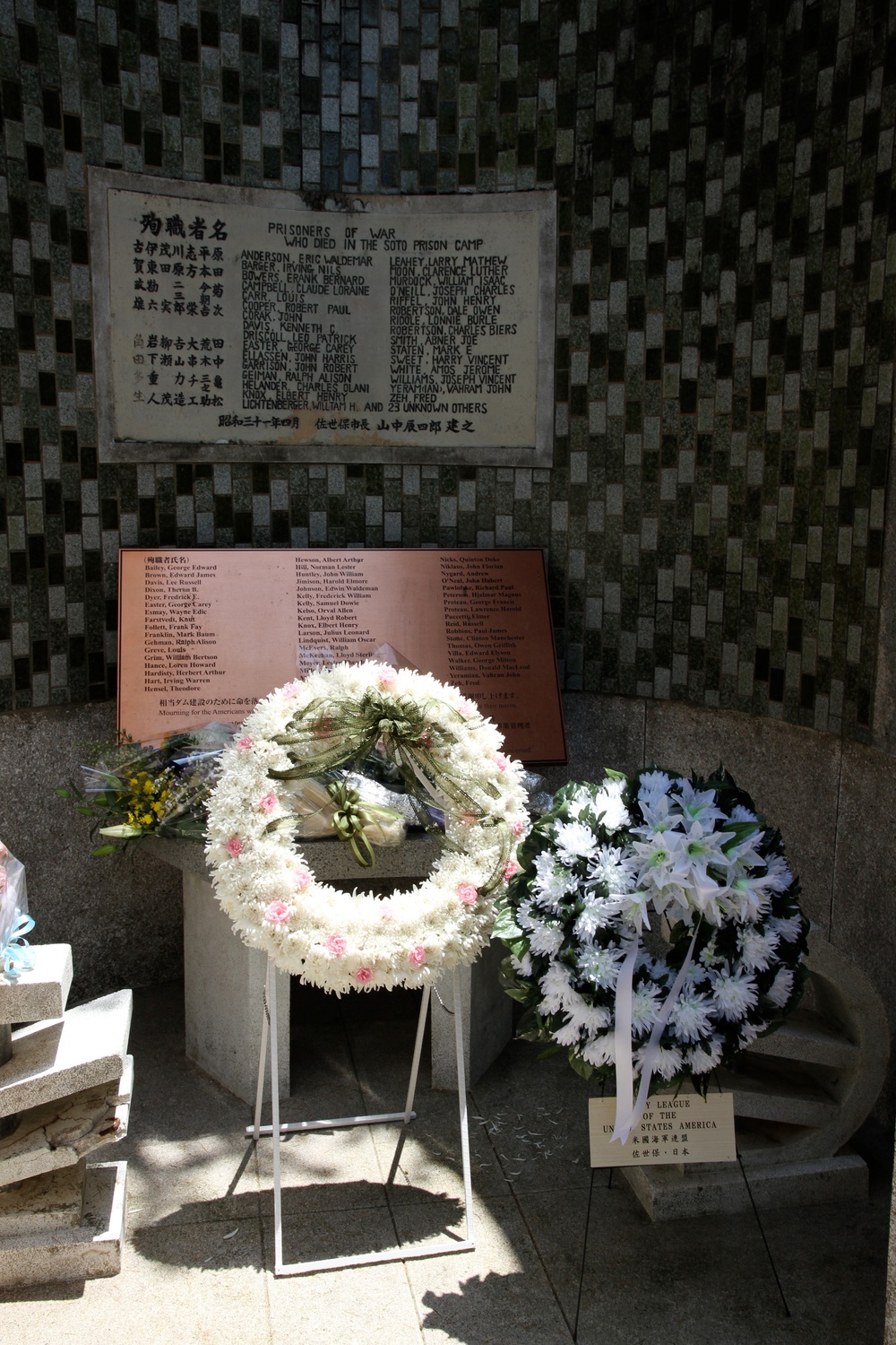 Memorial Day ceremony at Soto Dam