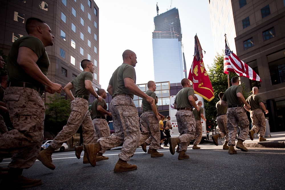 Marines carry colors through New York