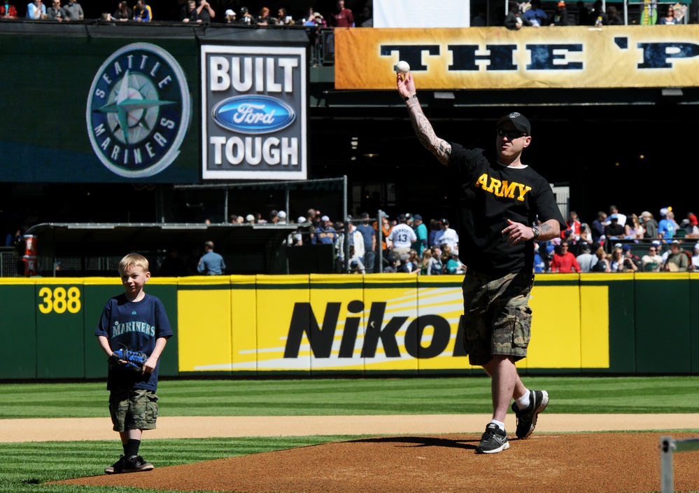 Salute to Armed Forces day recognizes JBLM soldier