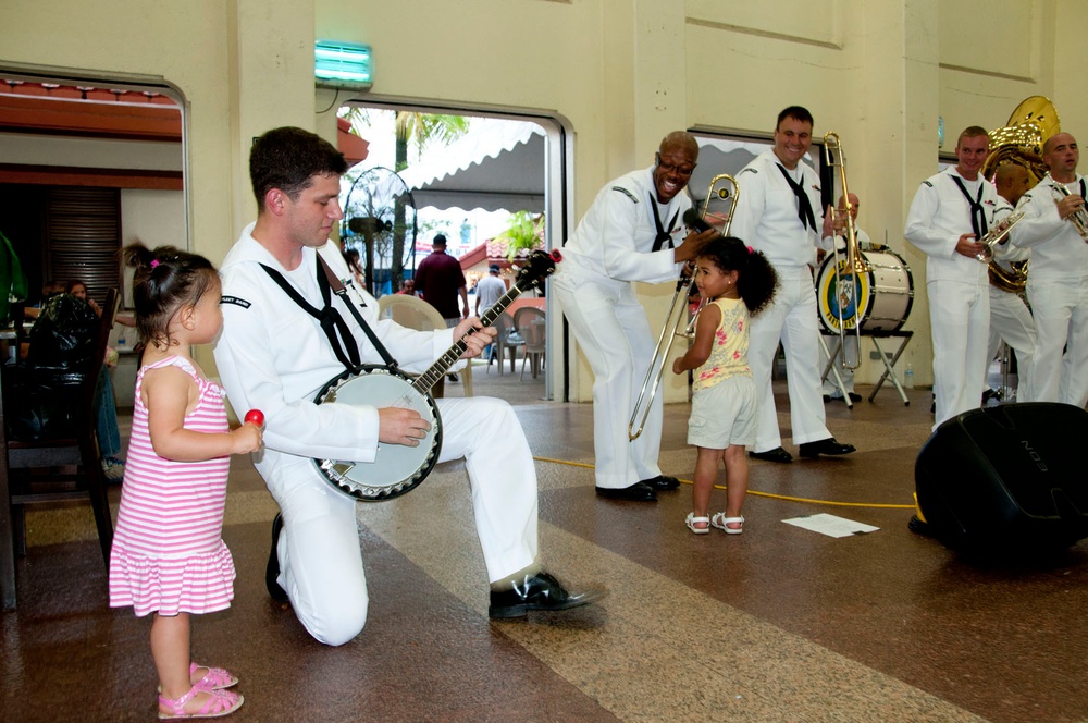 US Pacific Fleet band performs in Guam